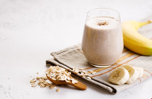 Vegan eiwitpoeder: mixen voor smaak of puur voor herstel?